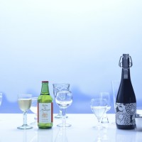 三越伊勢丹はワイングラスで飲む日本酒を提案する