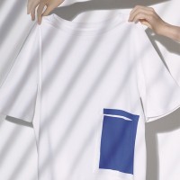 松重健太がデザインしたプチバトーのTシャツ（8,500円）。