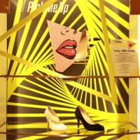 伊勢丹新宿店本館2階婦人靴では、コラボレーションアイテム「Perfume ダンスヒール」を展開
