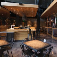 ロサンゼルス発のハンバーガーレストラン、「UMAMI BURGER(R)」の日本進出第1号店が16年秋冬にオープン