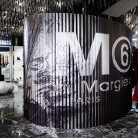 エムエム6 メゾン マルジェラが16AWコレクションのポップアップショップをオープン