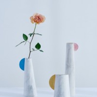 鹿児島睦が、NEMIKAの“バラ”をモチーフに手掛けたオリジナル作品をNEMIKA店舗で展示&抽選販売