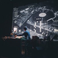 「AI DJ PROJECT」2016-（参考図版）徳井直生＋堂園翔矢（Qosmo）
