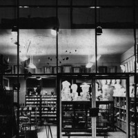大阪で1920年創業時の屋号を継承した「河内洋画材料店」が中目黒 蔦屋書店に期間限定オープン