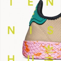 adidas Originals = PHARRELL WILLIAMSの「Tennis Hu」から4カラーが新登場