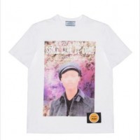 Prada Poster Girl Tシャツ（5万3,000円）