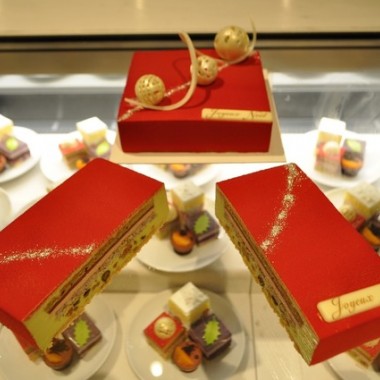 マンダリン オリエンタル 東京の2015年クリスマスケーキ、約2万円の贅沢なあまおうケーキも
