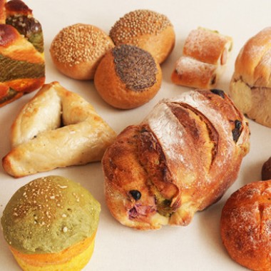 日本最大級パンの祭典「世田谷パン祭り」、気になる出店店舗は？完売続出の“三宿三色パン”....etc
