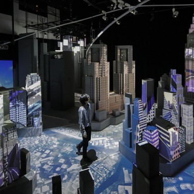 東京ドームに大人が遊べる新ギャラリー誕生、ネイキッドによる巨大な“東京のジオラマアート”を展示