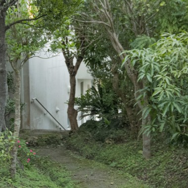 あけずば織「染織は、人と自然の共同作業」沖縄で上原美智子さんに会いに。--前編【ENcounter vol.3】