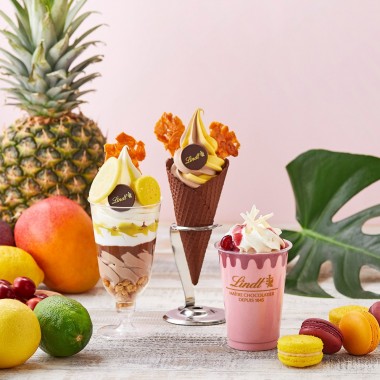 リンツ初、フルーツフレーバーの夏限定ソフトクリームを発売! 6月の果実はチェリー