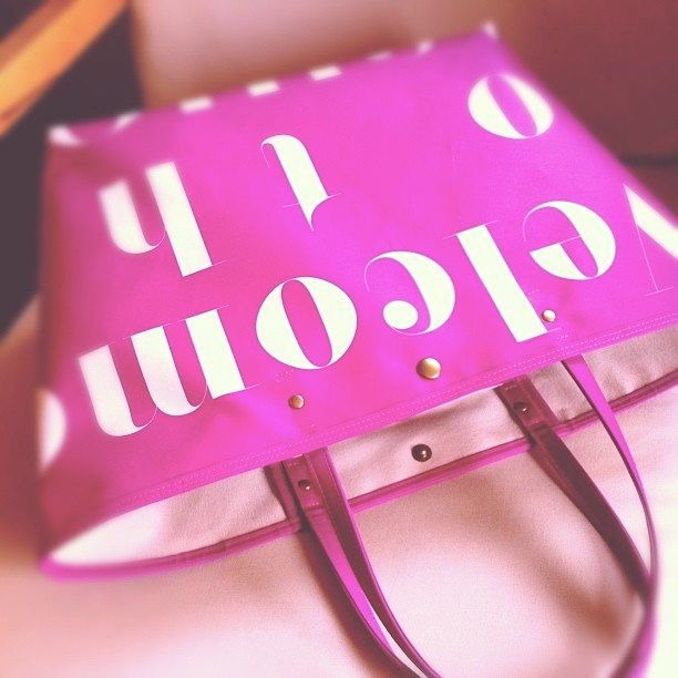 伊勢丹新宿店グランドオープン時に使用されたキャンペーンフラッグをリ・デザインしたバッグ