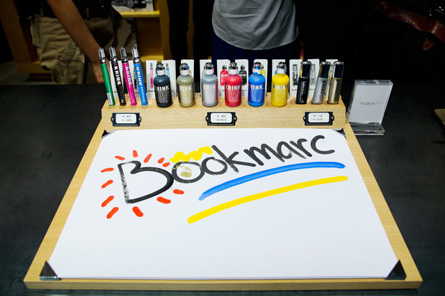 「マークジェイコブス（MARC JACOBS）」手掛けるブックストア「ブックマーク（BOOKMARC）」がオープン