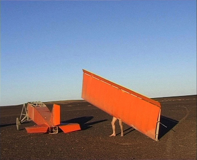 Still from Joost Conijn, Vliegtuig (Airplane), 2000. Video, 29 min.