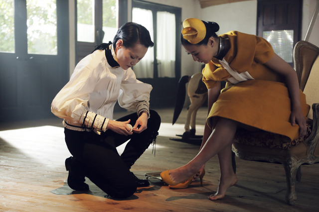 菊地凛子がアンドロイドの靴職人を演じる短編映画『ハイヒール』