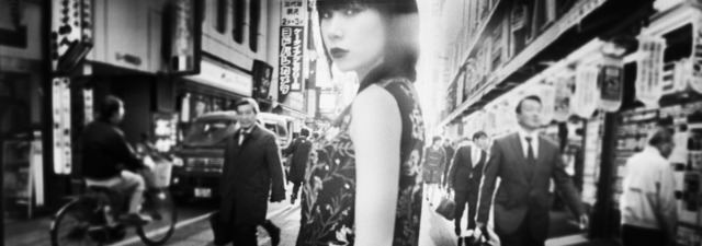 過去・現在・未来を漂う街・新宿で、夕暮れにファッションを想う【±20 ReStyle Day:6】