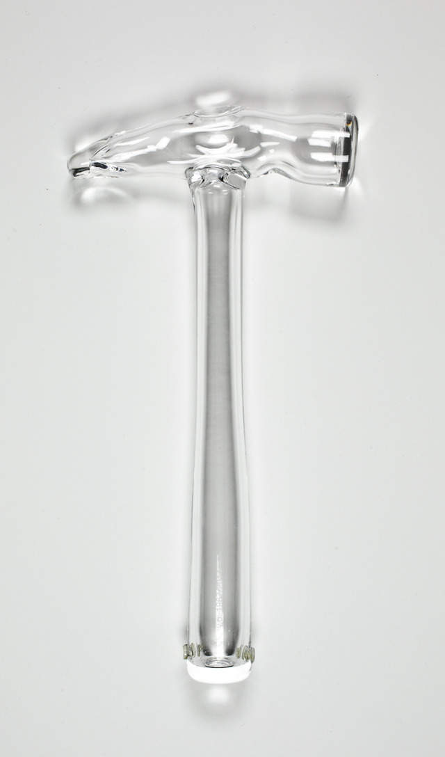 オノ・ヨーコ　Yoko Ono "Glass Hammer", 1967 / 2014, Glass, 22.9 × 11.4 × 1.9cm, ed. 6