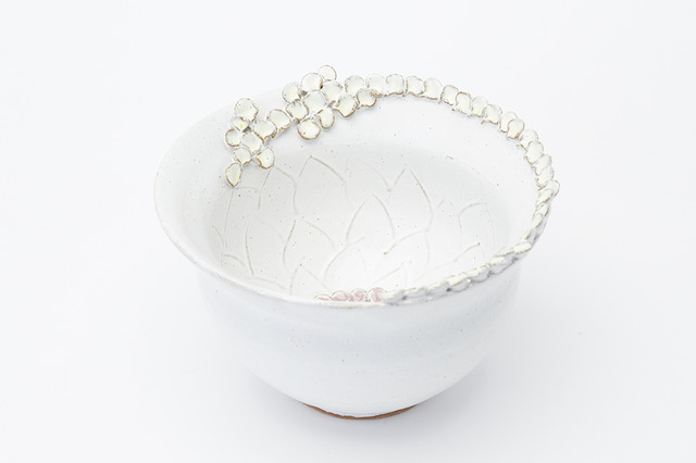 petal rim bowl 2016 ceramic h. 12.0 × φ 19.0 cm